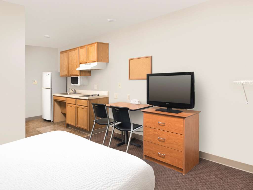 Extended Stay America Select Suites - Wichita - South Стая снимка