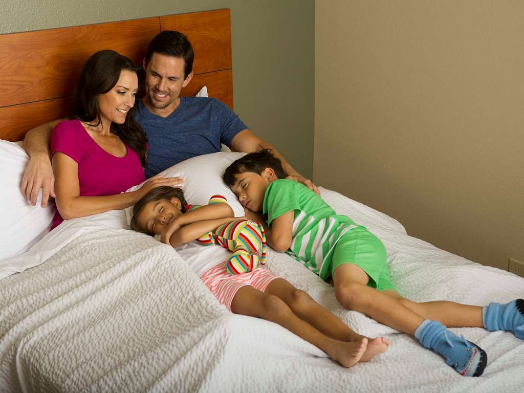 Extended Stay America Select Suites - Wichita - South Стая снимка