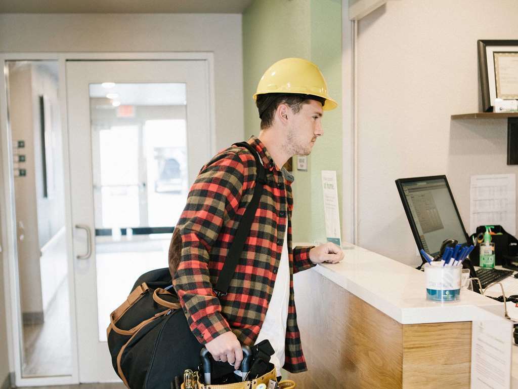 Extended Stay America Select Suites - Wichita - South Интериор снимка